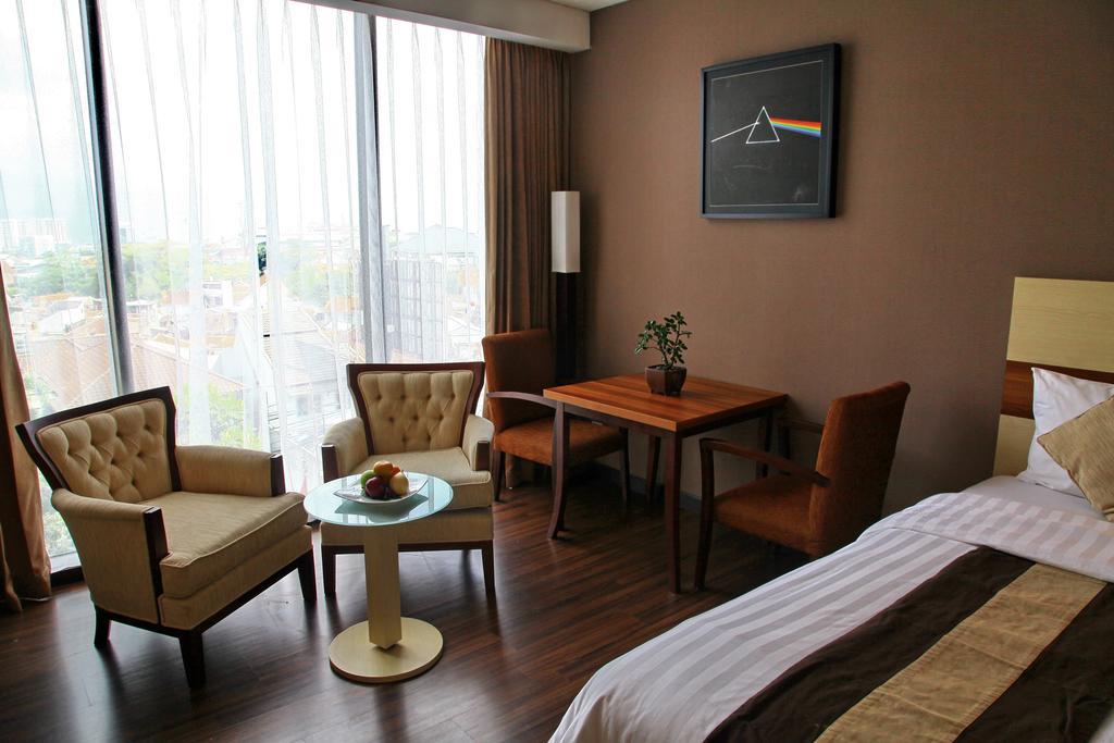 Hotel California Bandung Room photo